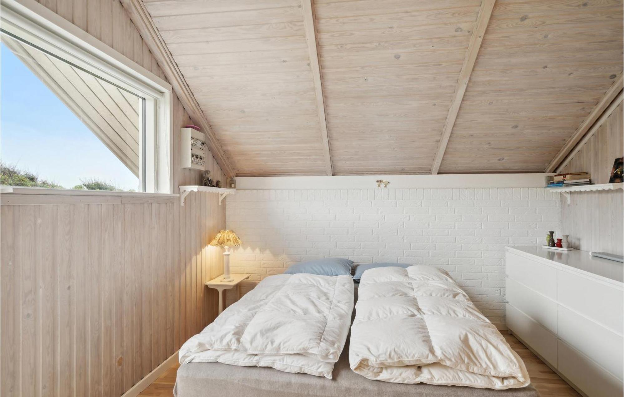 3 Bedroom Cozy Home In Logstor Løgsted 외부 사진